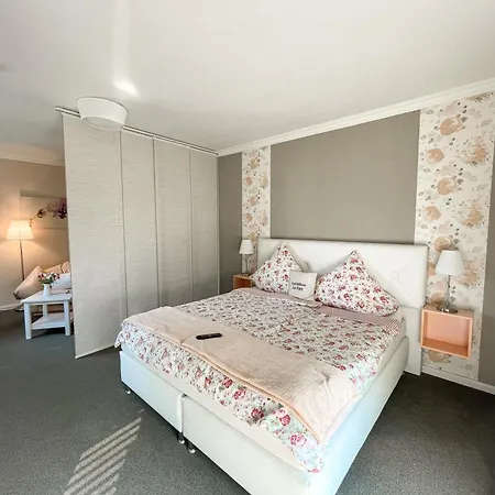 Ribecca Hotel 3*