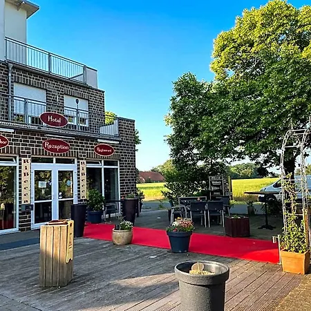 Ribecca Hotel 3*